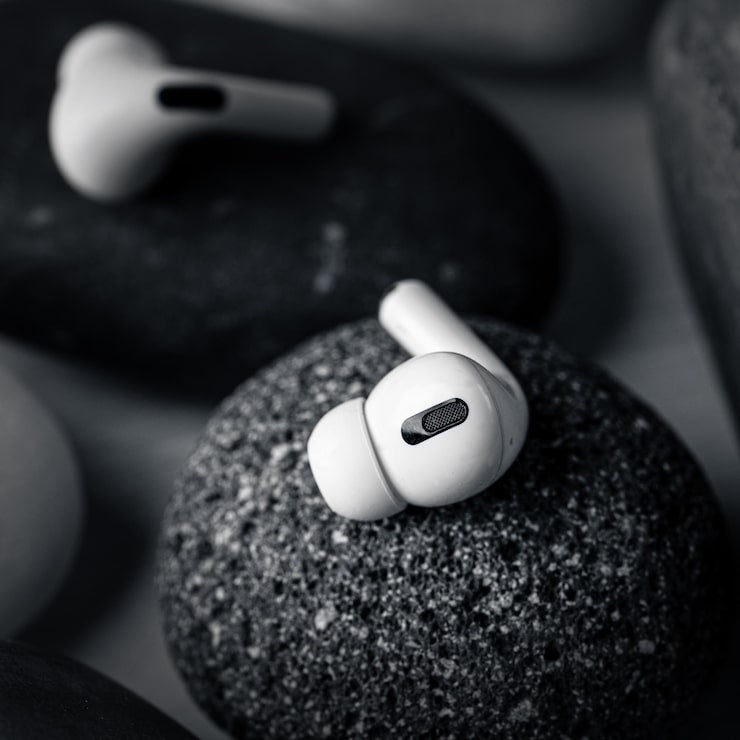 AirPods Pro 2nd Generation – White | ANC